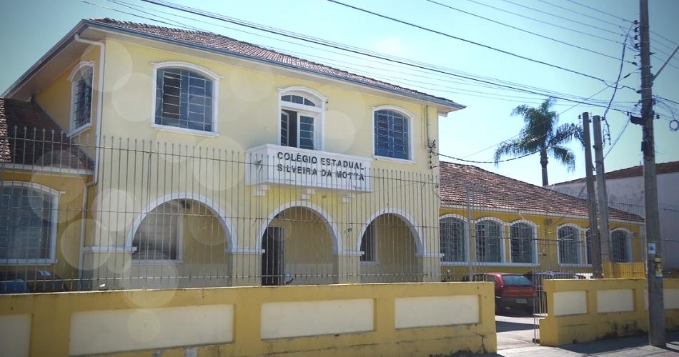 colégio silveira da motta